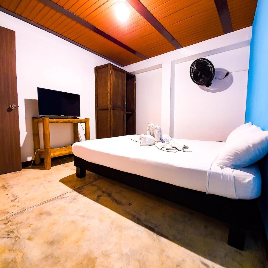 Hostal La Mercedes Street Cali Exterior foto