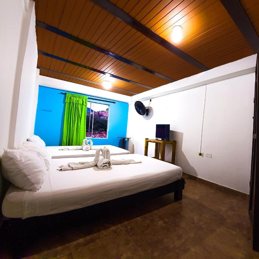 Hostal La Mercedes Street Cali Exterior foto